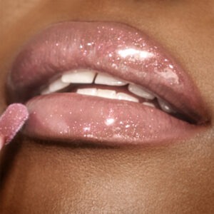 lipgloss volumizzante dott.ssa Alina di Ronza